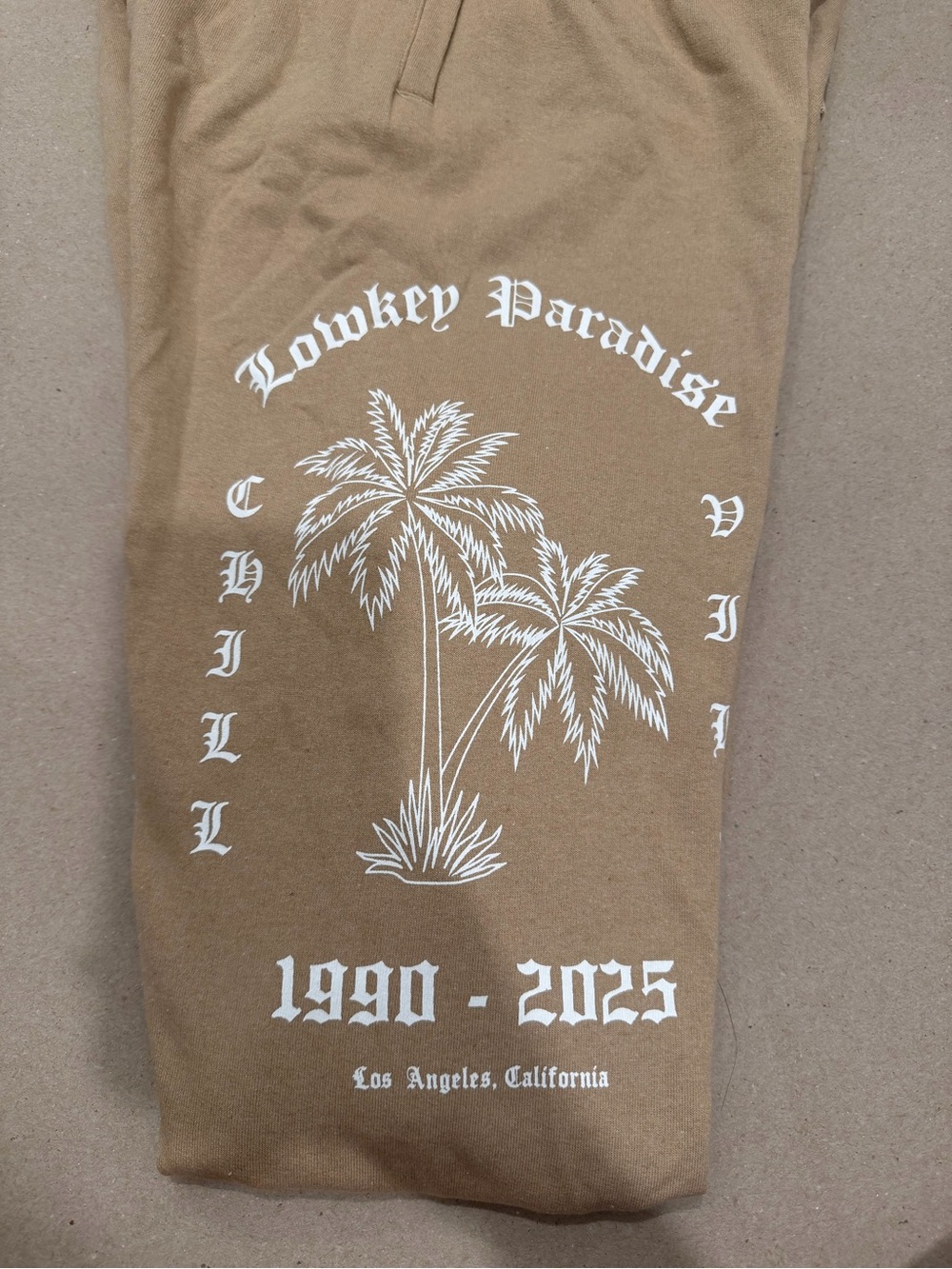 Triumph Tragedy Tan Lowkey Paradise Graphic Sweatpants XL NWT